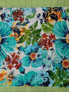 Beautiful Floral Cotton Fabric 1/2 Yard (18" x 42")